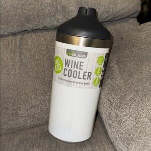 Wine Boottle cooler-Reduce-holds most 750 ml wine/liquor bottle